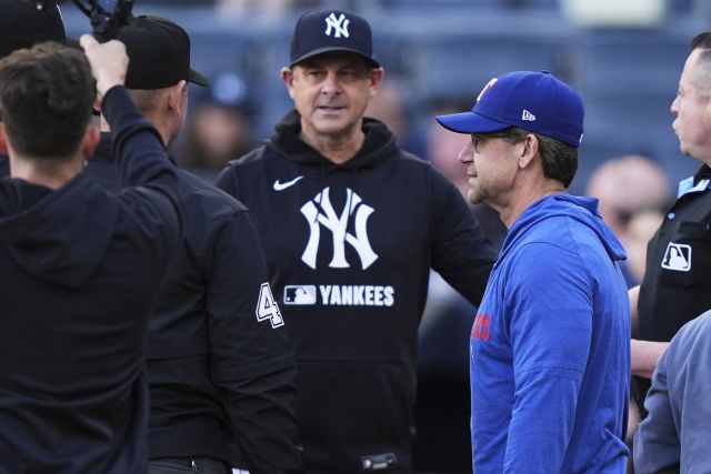 Bret and Aaron Boone